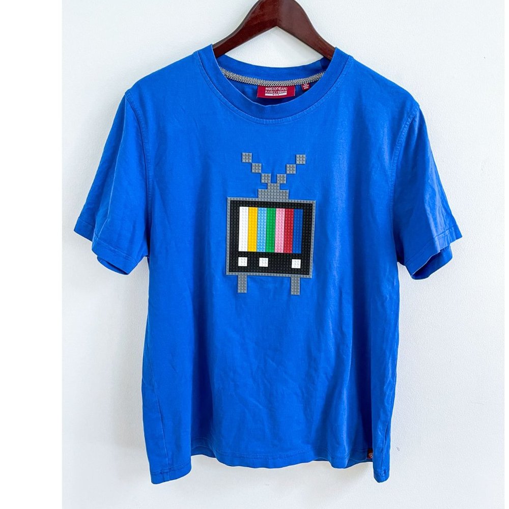 8-bit by Mostly Heard Rarely Seen Blue Tee T-shirt Appliqué TV Television Size M